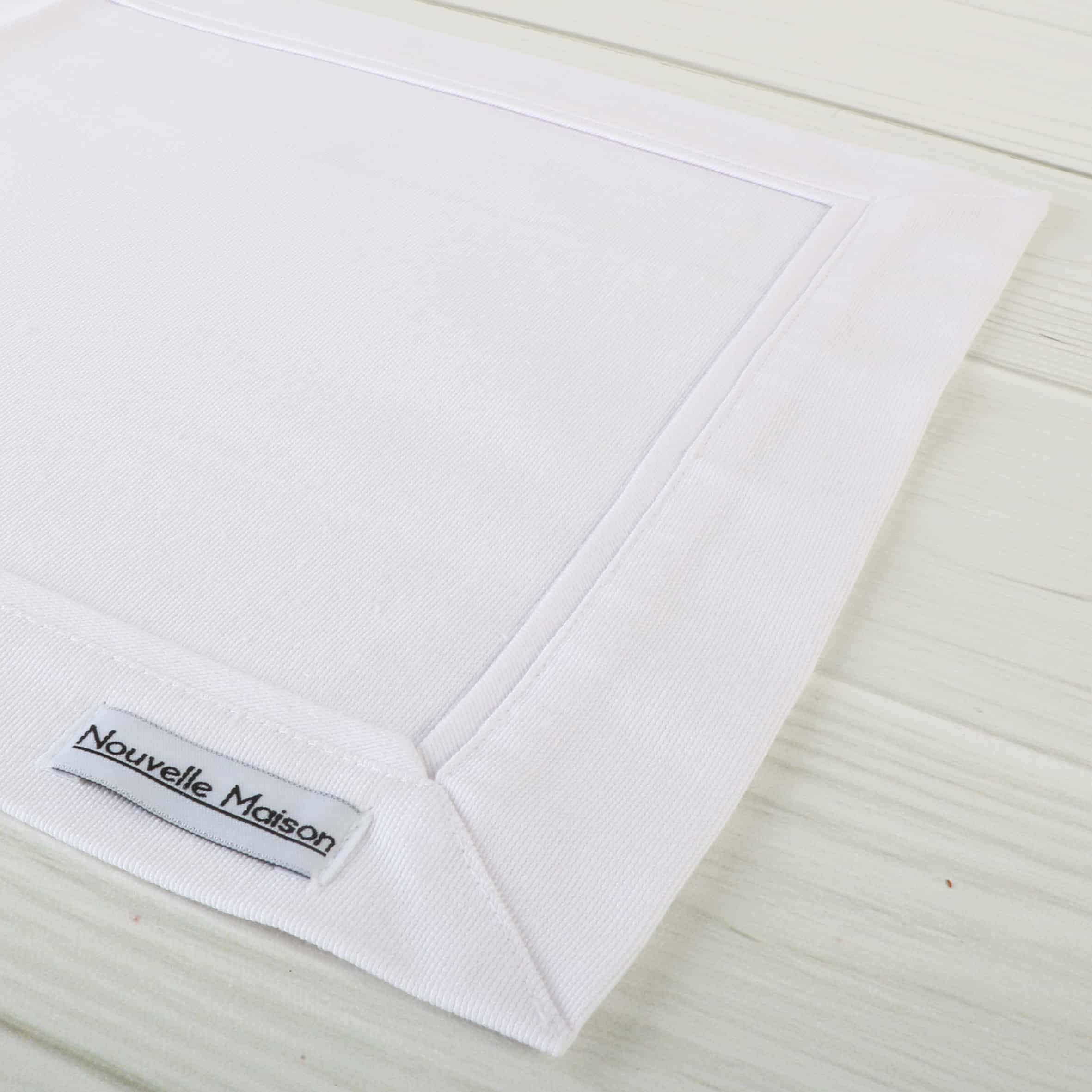 פלייסמט דגם סרט לבן