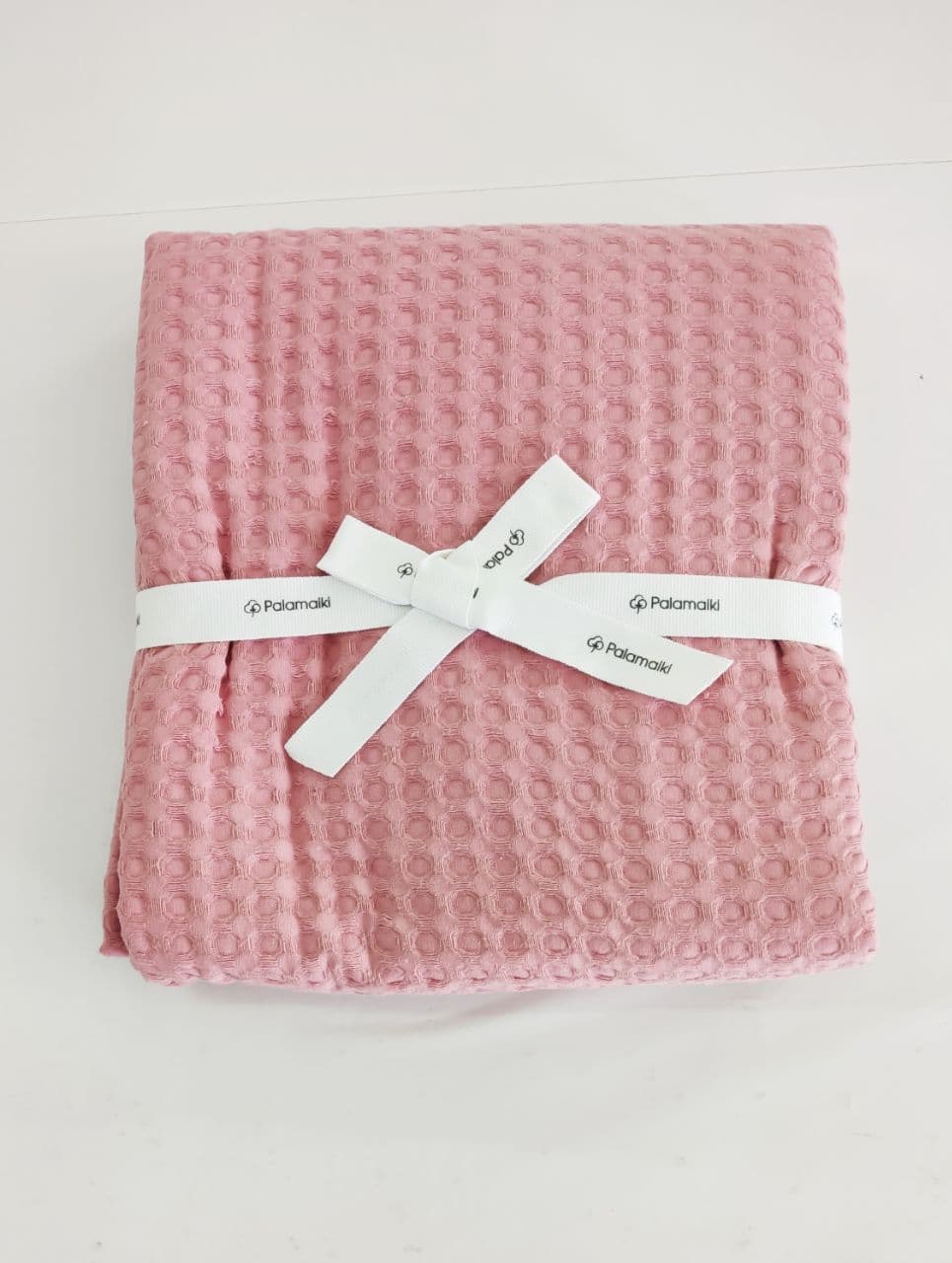 כיסוי פיקה למיטה זוגית צבע ורוד בריק