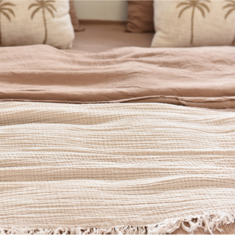 כיסוי מיטה זוגי מטטרה עם פרימות 200/220